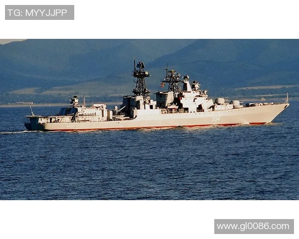 成都网球队包夹战术解析与网球热点动态探讨