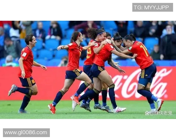 德国女足与西班牙女足激战正酣谁将夺得本届赛事的荣耀桂冠
