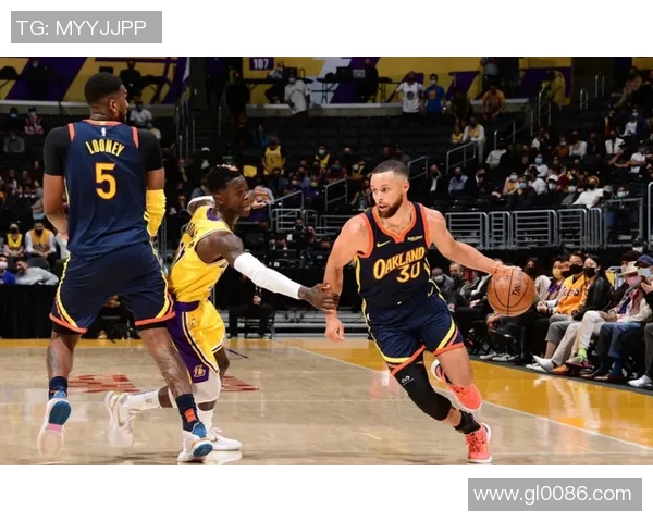 湖人勇士激战再燃腾讯视频独家直播精彩瞬间回顾与分析