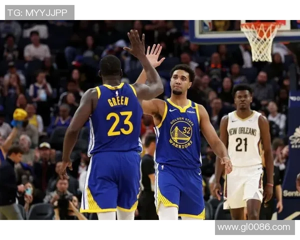 西部决赛第二场火箭对阵勇士的精彩对决与赛后分析