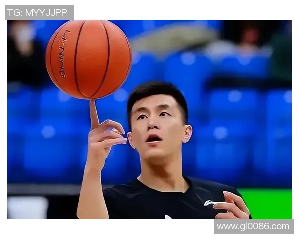 郭艾伦携手球队奋勇争先力争在新赛季创造辉煌成就