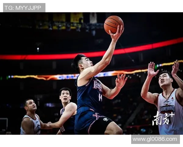 任骏飞领衔广东男篮奋战新赛季助力球队追逐冠军梦想的精彩旅程