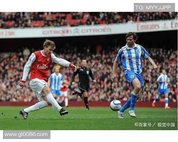 哈洛贾特与朴次茅斯激战正酣谁能在这场较量中笑到最后