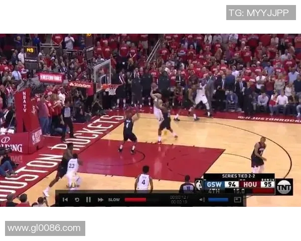 骑士队在对阵勇士队的比赛中半场落后能否逆转胜局引人关注 骑士队在对阵勇士队的比赛中半场落后能否逆转胜局引人关注