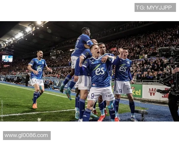 墨胜利与墨本城的精彩对决展现足球魅力与激情碰撞的巅峰之战