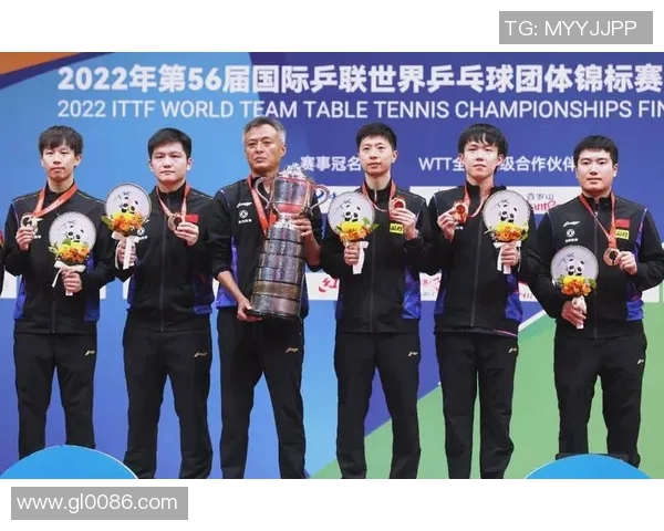 成都乒乓球队在全国比赛经验排行榜中荣获第三名的辉煌成就