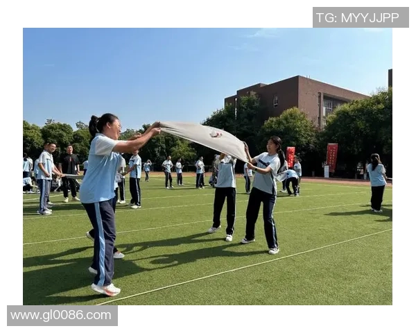 飞盘新手必看：轻松掌握节奏与技巧的全面入门指南